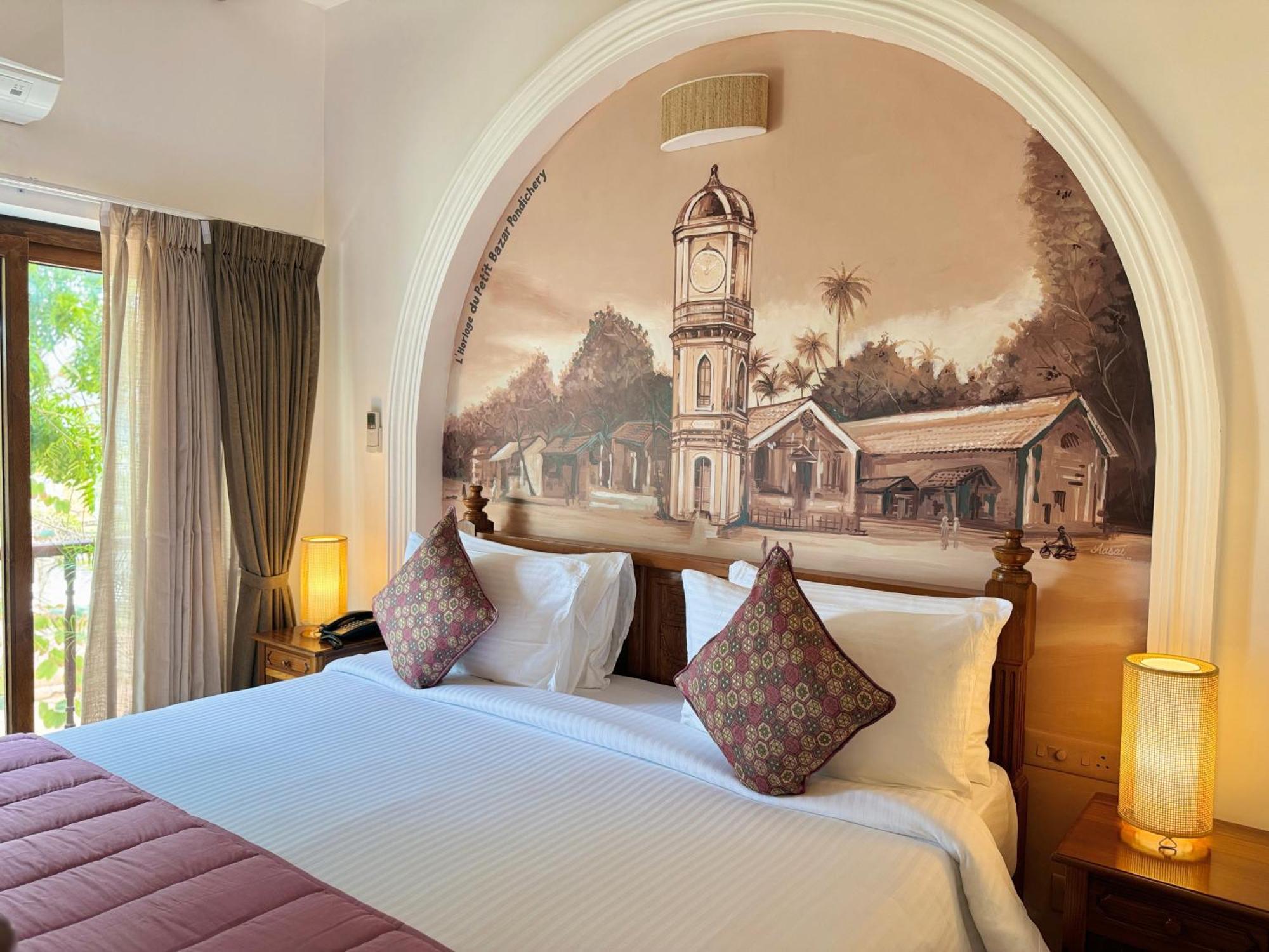 La Plage Seaview Suites Pondicherry Esterno foto