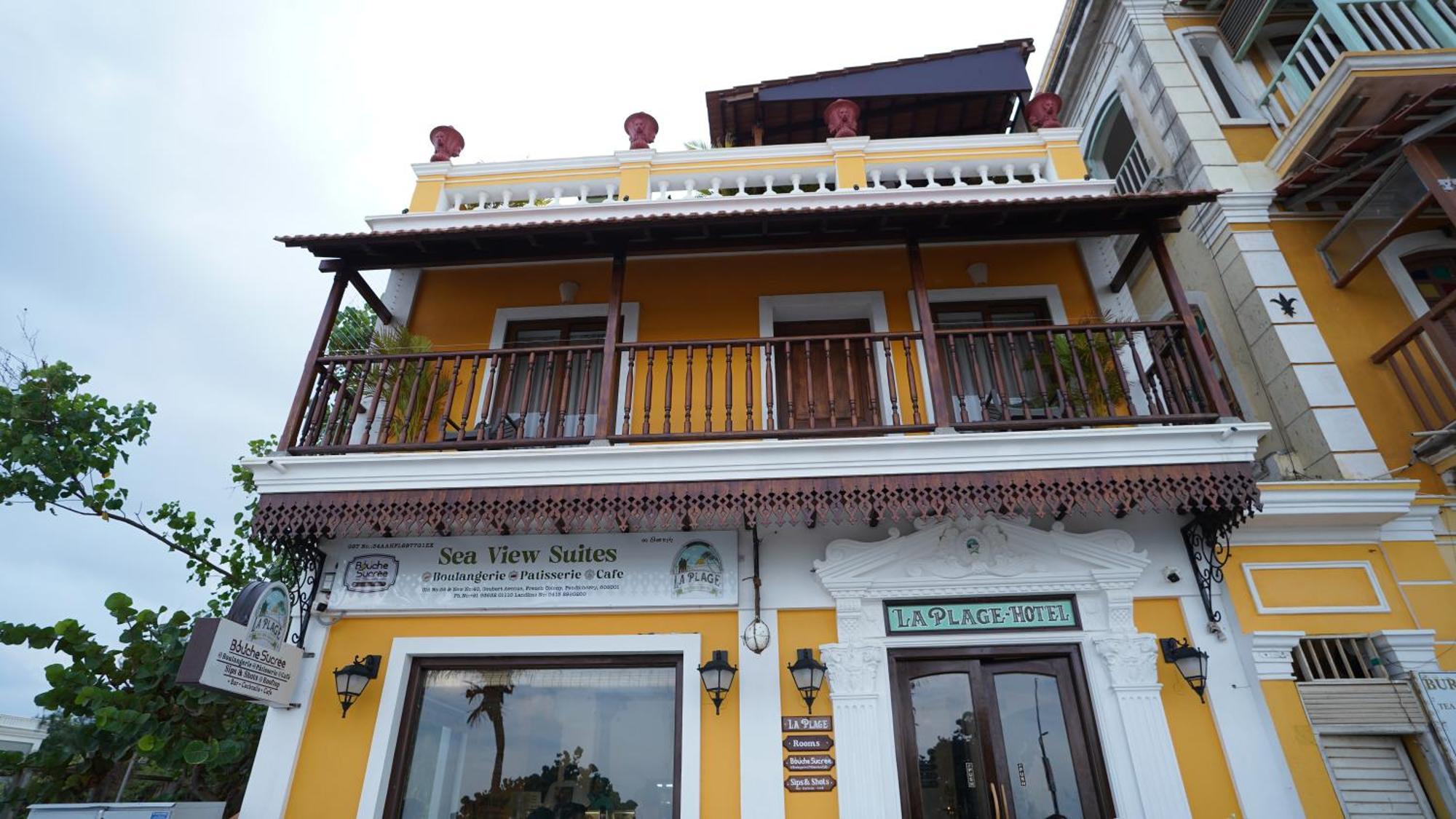 La Plage Seaview Suites Pondicherry Esterno foto